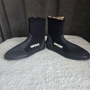 Women's Black Swim Boots